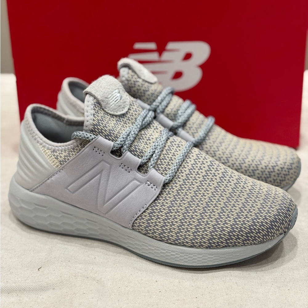 New Balance WCRUZHL2 Women's Sneakers Color Grey